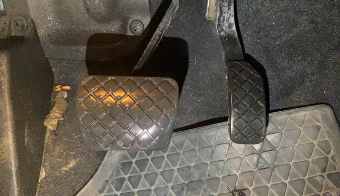 2019 Volkswagen Vento HIGHLINE PLUS 1.2 AT, Petrol, Automatic, 49,445 km, Pedals