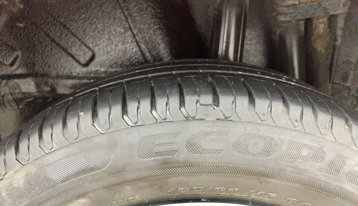 2020 Toyota YARIS V CVT, Petrol, Automatic, 67,534 km, Left Rear Tyre Tread