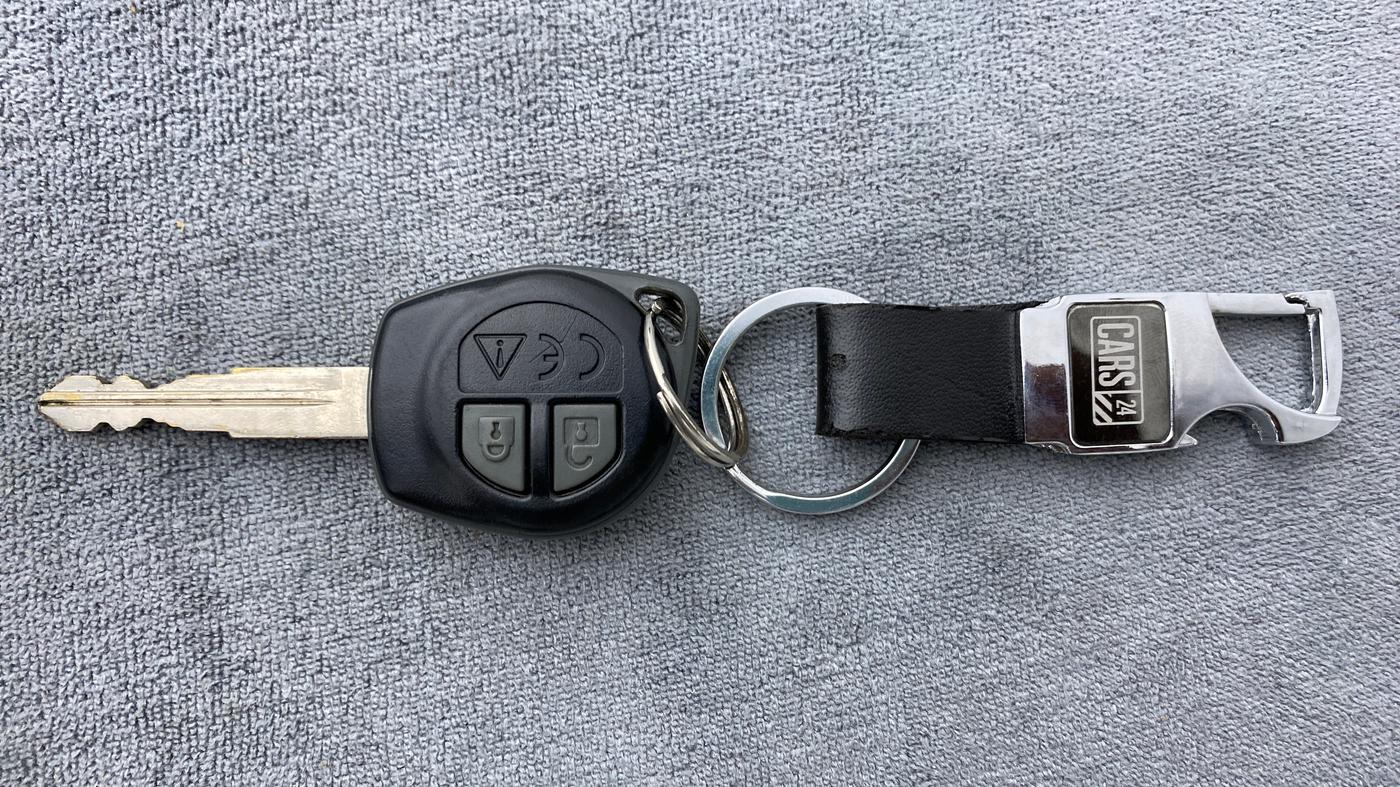 2019 Maruti Baleno DELTA 1.2 K12, Petrol, Manual, 27,137 km, Key Close Up