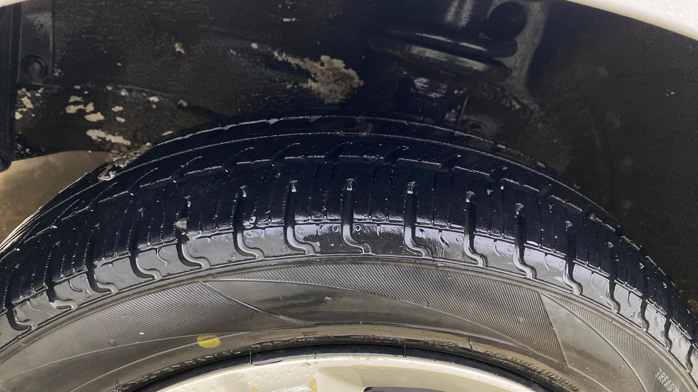 2018 Maruti Wagon R 1.0 VXI, Petrol, Manual, 33,682 km, Left Front Tyre Tread