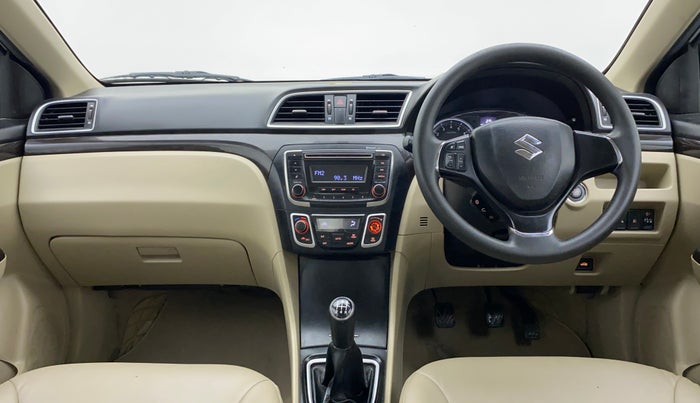 2017 Maruti Ciaz ZETA 1.4  MT PETROL, Petrol, Manual, 73,437 km, Dashboard