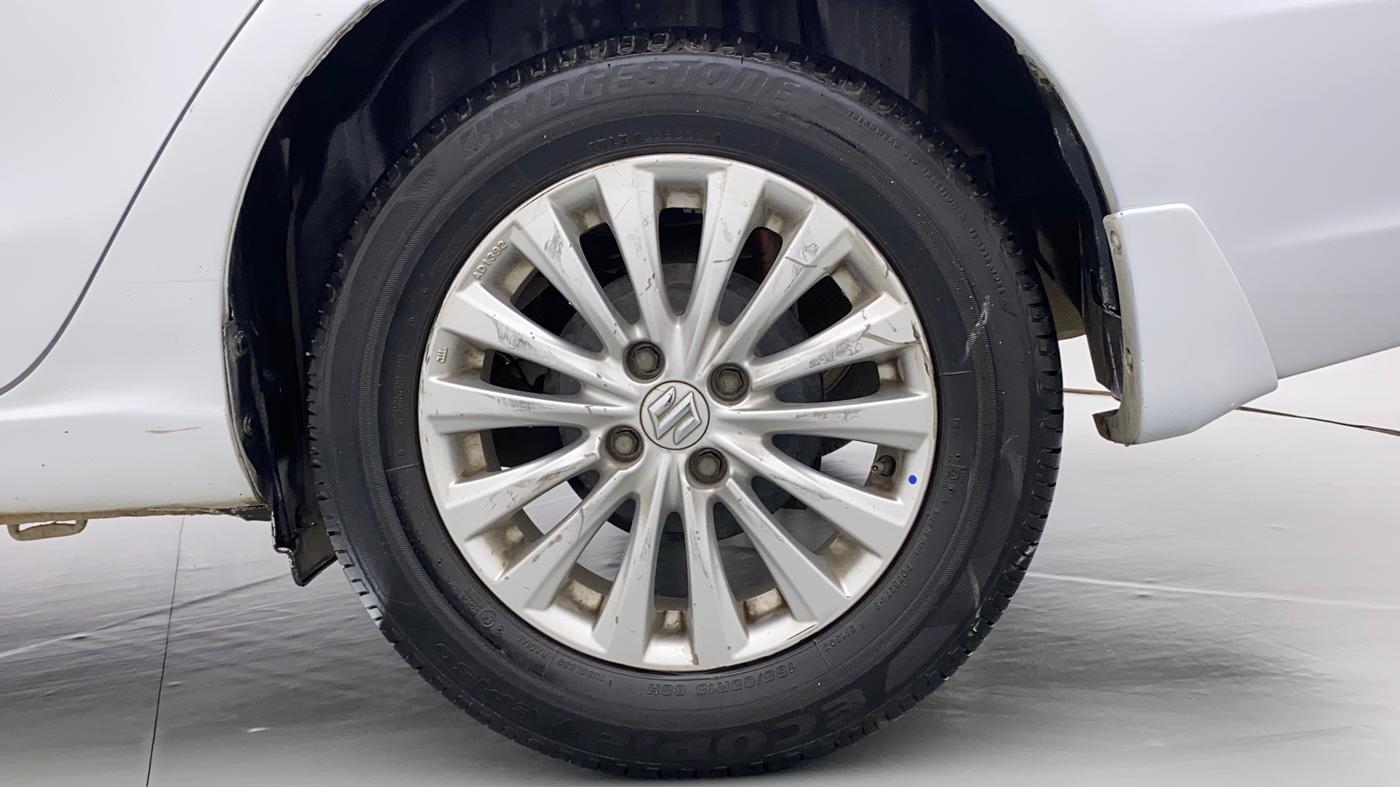 2017 Maruti Ciaz ZETA 1.4  MT PETROL, Petrol, Manual, 73,437 km, Left Rear Wheel