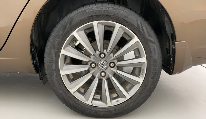 2018 Maruti Ciaz ALPHA  AT 1.5 SHVS PETROL, Petrol, Automatic, 92,446 km, Left Rear Wheel