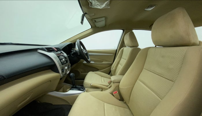 2010 Honda City 1.5L I-VTEC V AT, Petrol, Automatic, 70,674 km, Right Side Front Door Cabin