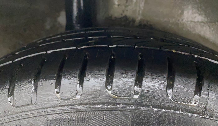 2010 Honda City 1.5L I-VTEC V AT, Petrol, Automatic, 70,674 km, Right Rear Tyre Tread