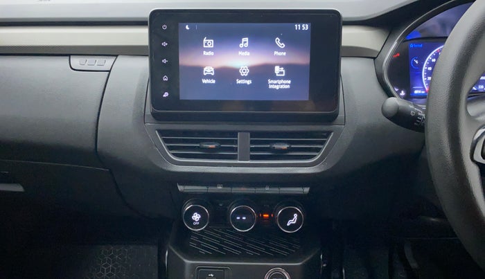 2021 Renault Kiger RXZ 1.0 TURBO MT DUAL TONE, Petrol, Manual, 7,063 km, Air Conditioner