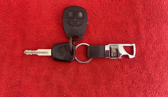 2014 Maruti Alto 800 LXI, Petrol, Manual, 63,025 km, Key Close Up