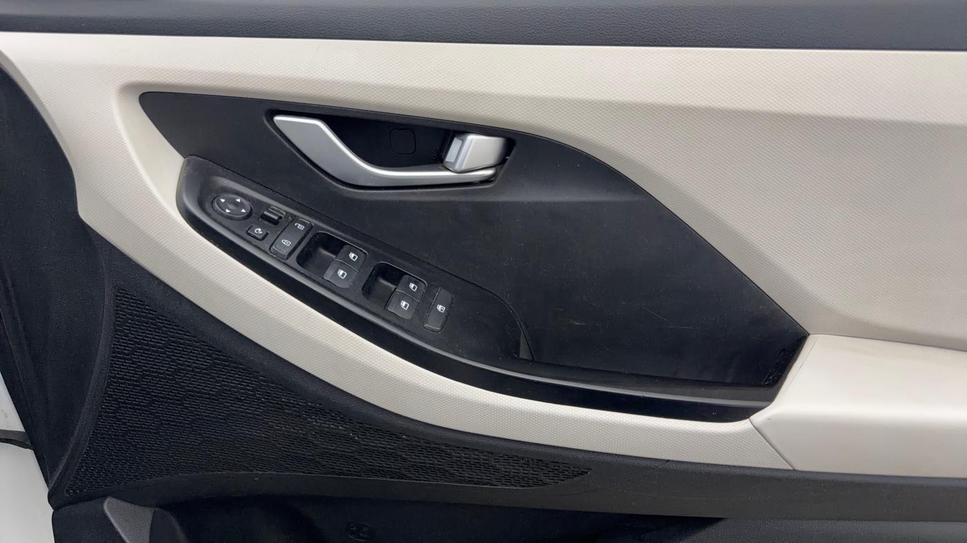 2023 Hyundai Creta SX 1.5 PETROL, Petrol, Manual, 33,914 km, Driver Side Door Panels Control