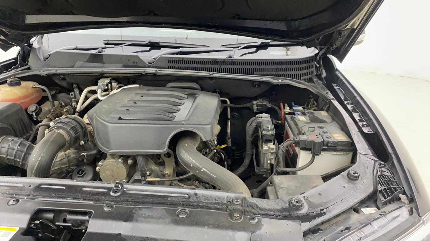 2023 Mahindra SCORPIO-N Z8 L DIESEL AT 2WD 7 STR, Diesel, Automatic, 57,379 km, Engine View - Left