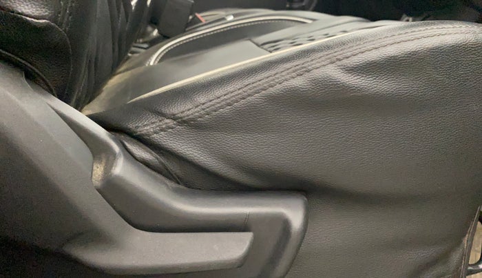 2022 Maruti Celerio VXI, Petrol, Manual, 8,073 km, Driver Side Adjustment Panel