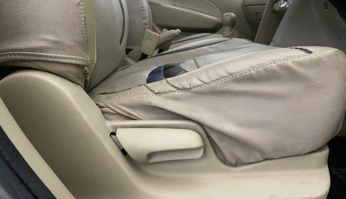 2016 Maruti Swift Dzire LXI (O), Petrol, Manual, 48,853 km, Driver Side Adjustment Panel