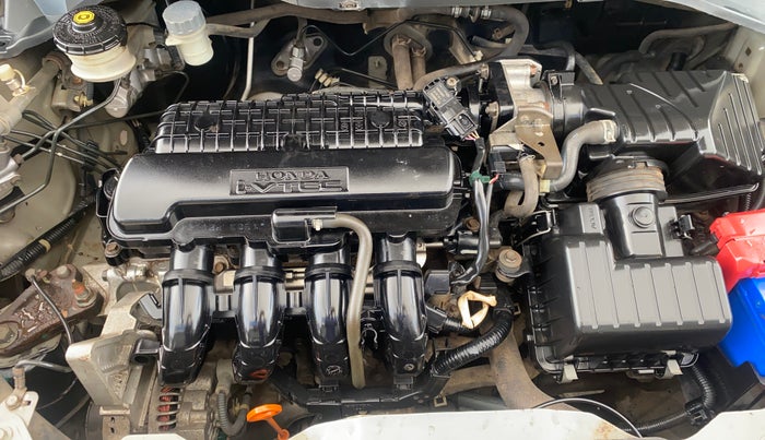 2013 Honda Amaze 1.2L I-VTEC S, Petrol, Manual, 1,14,320 km, Engine View
