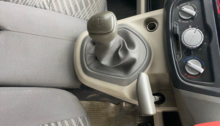 2015 Datsun Go T, Petrol, Manual, 25,845 km, Gear Lever