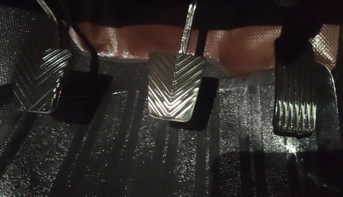 2017 Hyundai Creta E PLUS 1.6 PETROL, Petrol, Manual, 41,781 km, Pedals