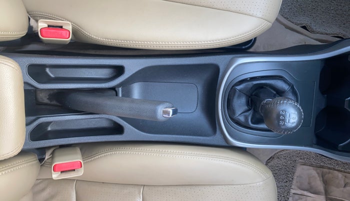 2017 Honda City 1.5L I-VTEC VX, Petrol, Manual, 46,585 km, Gear Lever