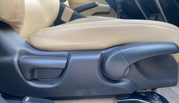 2017 Honda City 1.5L I-VTEC VX, Petrol, Manual, 46,585 km, Driver Side Adjustment Panel