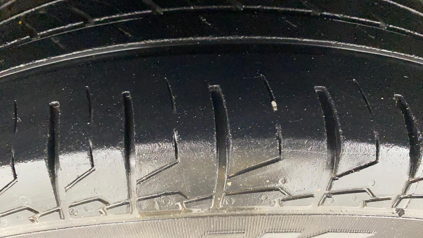 2021 Maruti S Cross SIGMA 1.5, Petrol, Manual, 38,971 km, Left Front Tyre Tread