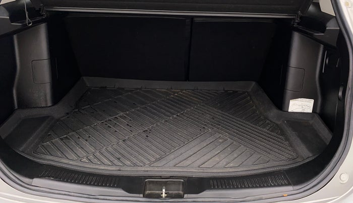 2021 Maruti S Cross SIGMA 1.5, Petrol, Manual, 38,971 km, Boot Inside