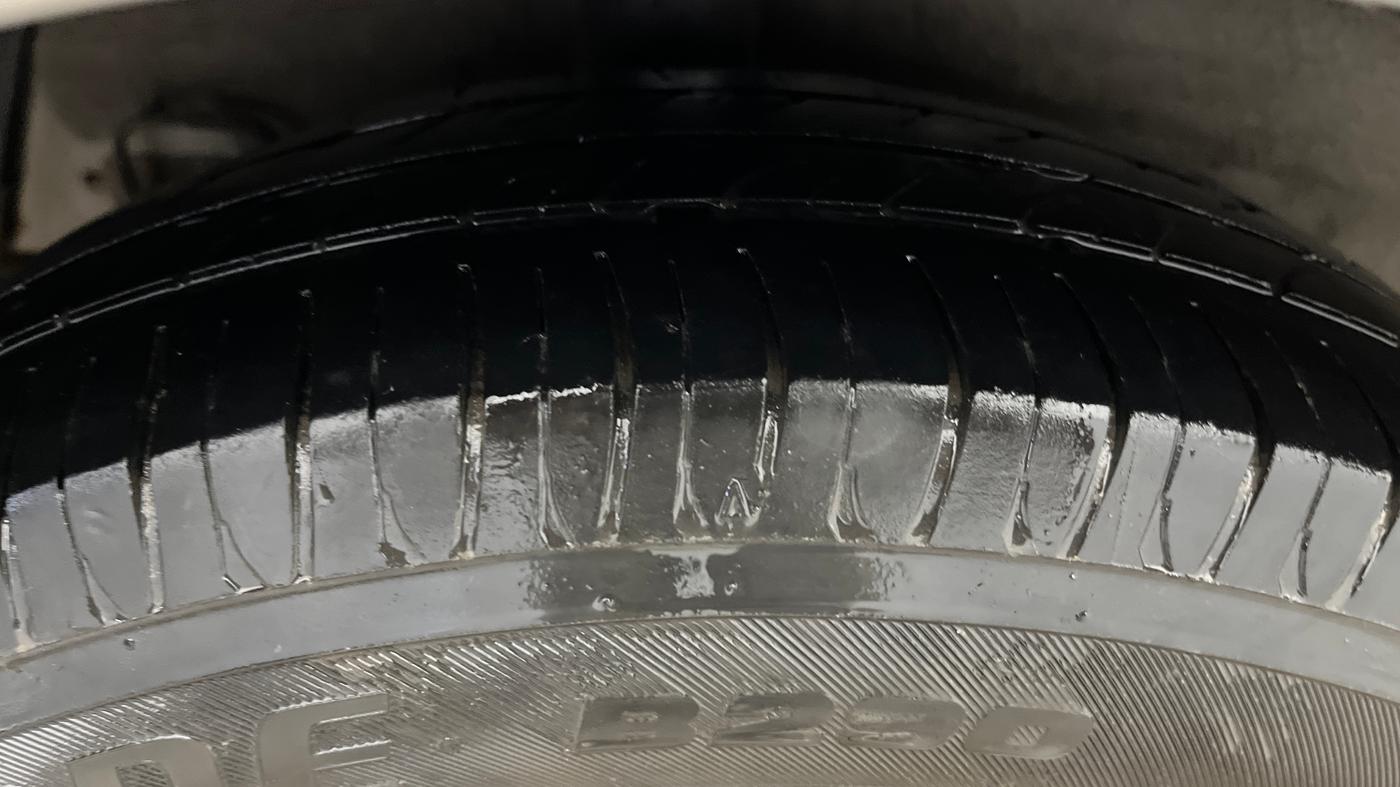 2017 Hyundai Xcent E, Petrol, Manual, 94,812 km, Right Rear Tyre Tread
