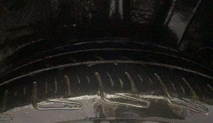2016 Hyundai Xcent SX 1.2, Petrol, Manual, 78,511 km, Left Rear Tyre Tread
