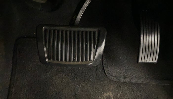 2020 Hyundai GRAND I10 NIOS MAGNA CORPORATE EDITION AMT 1.2 KAPPA VTVT, Petrol, Automatic, 66,083 km, Pedals