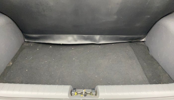 2020 Hyundai GRAND I10 NIOS MAGNA CORPORATE EDITION AMT 1.2 KAPPA VTVT, Petrol, Automatic, 66,083 km, Boot Inside