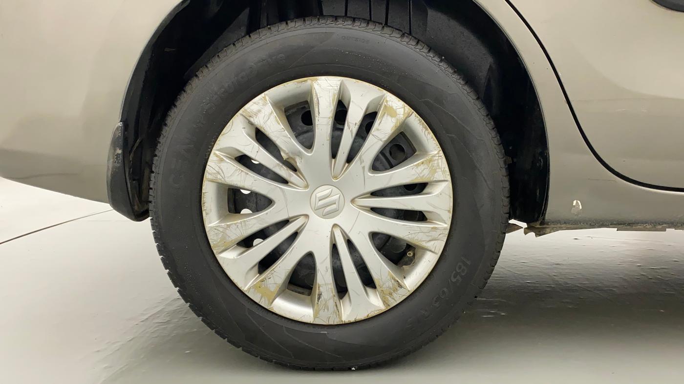 2017 Maruti Dzire VXI, Petrol, Manual, 73,410 km, Right Rear Wheel