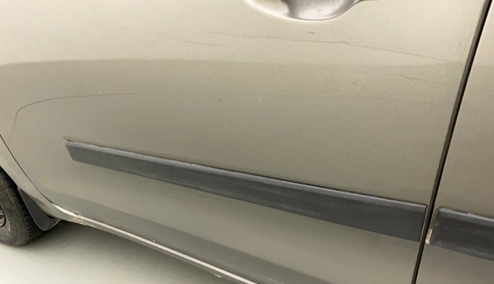 2017 Maruti Dzire VXI, Petrol, Manual, 73,410 km, Front passenger door - Minor scratches