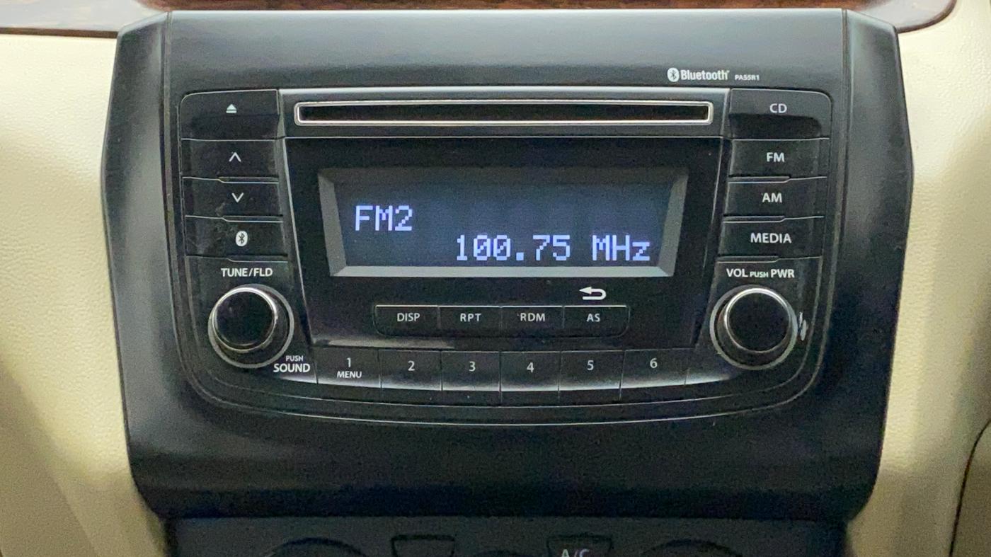2017 Maruti Dzire VXI, Petrol, Manual, 73,410 km, Infotainment System