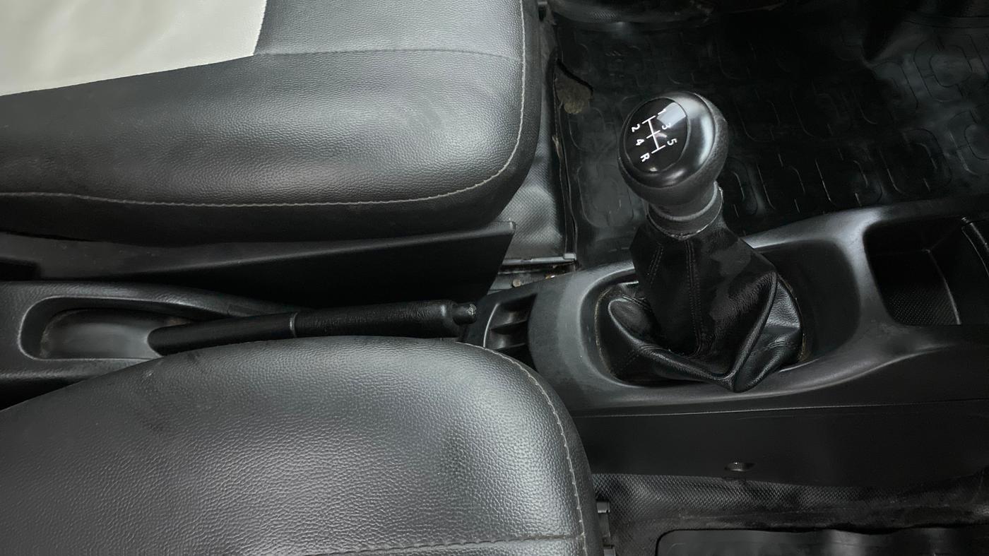 2017 Maruti Wagon R 1.0 LXI CNG, CNG, Manual, 25,668 km, Gear Lever