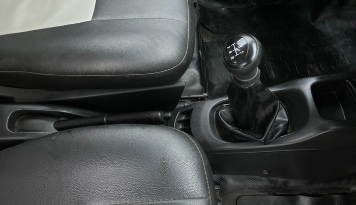 2017 Maruti Wagon R 1.0 LXI CNG, CNG, Manual, 25,668 km, Gear Lever