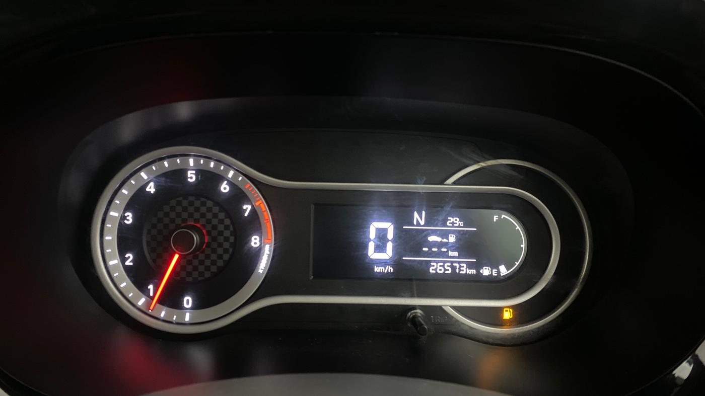 2020 Hyundai GRAND I10 NIOS SPORTZ AMT 1.2 KAPPA VTVT, Petrol, Automatic, 26,573 km, Odometer Image