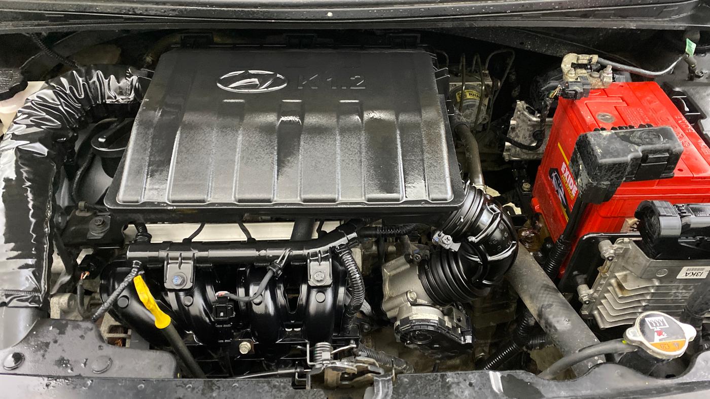 2020 Hyundai GRAND I10 NIOS SPORTZ AMT 1.2 KAPPA VTVT, Petrol, Automatic, 26,573 km, Engine View