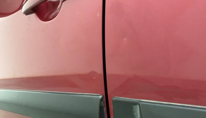 2014 Maruti Ritz ZDI, Diesel, Manual, 91,045 km, Front passenger door - Slightly dented