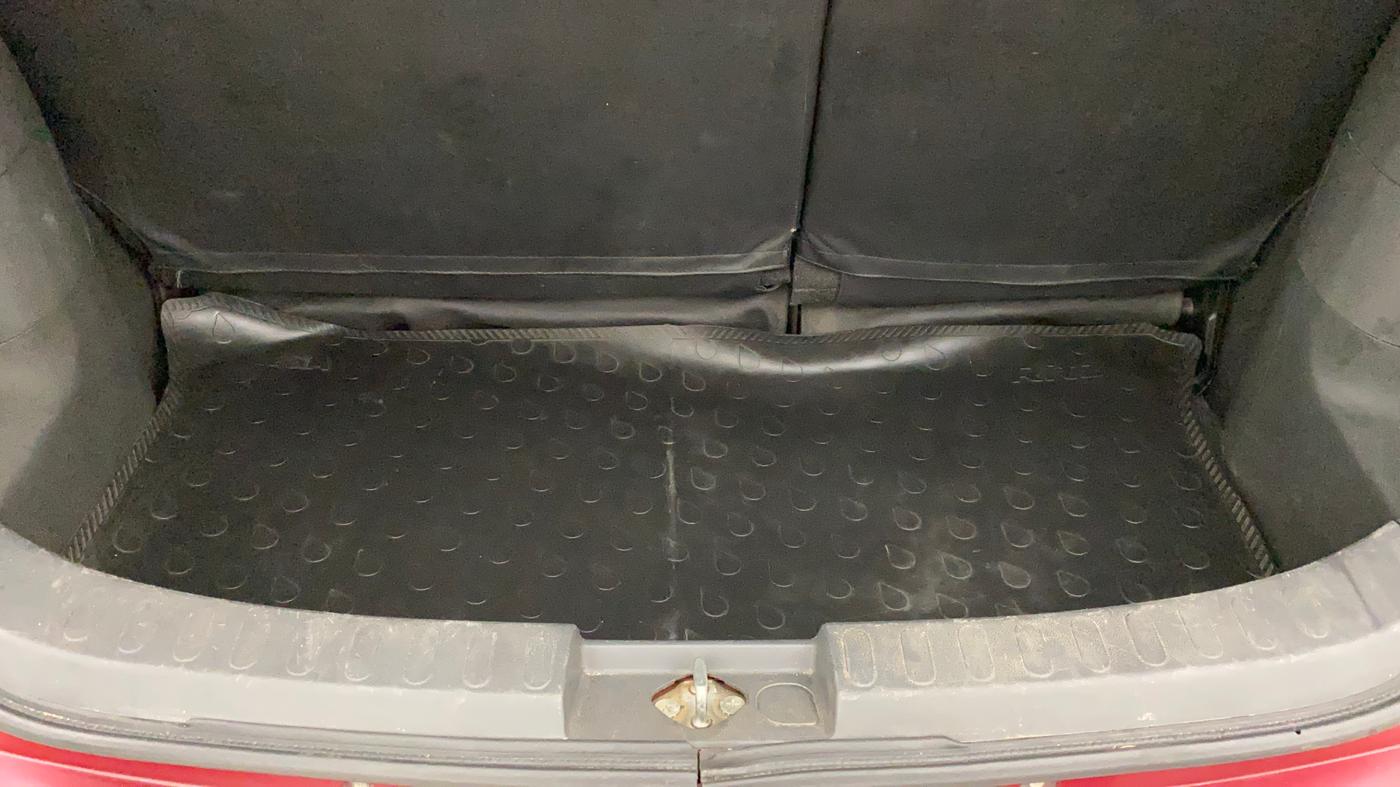 2014 Maruti Ritz ZDI, Diesel, Manual, 91,045 km, Boot Inside
