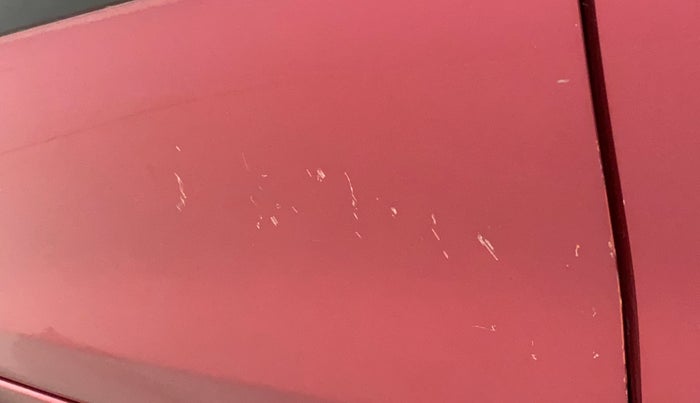 2014 Maruti Ritz ZDI, Diesel, Manual, 91,045 km, Front passenger door - Minor scratches