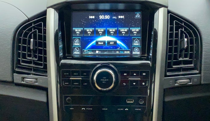 2019 Mahindra XUV500 W7, Diesel, Manual, 25,899 km, Infotainment System