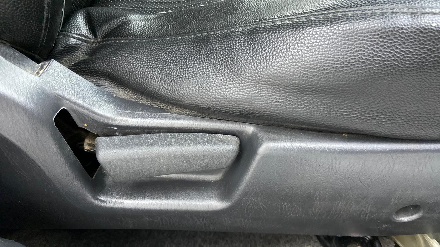 2019 Maruti Alto K10 VXI P, Petrol, Manual, Driver Side Adjustment Panel