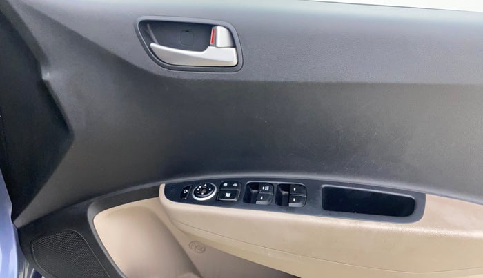 2016 Hyundai Grand i10 SPORTZ 1.2 KAPPA VTVT, Petrol, Manual, 44,216 km, Driver Side Door Panels Control