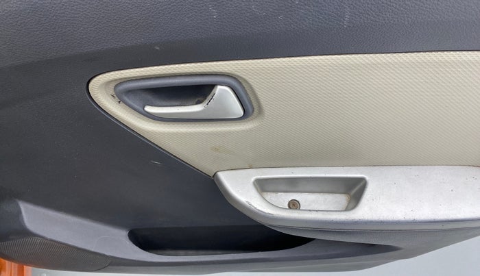 2014 Maruti Alto K10 VXI P, Petrol, Manual, 64,603 km, Driver Side Door Panels Control
