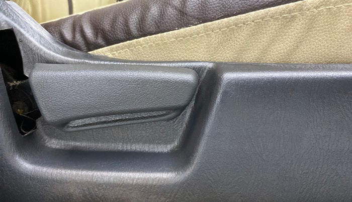 2014 Maruti Alto K10 VXI P, Petrol, Manual, 64,603 km, Driver Side Adjustment Panel