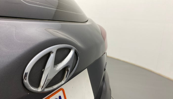 2019 Hyundai Elite i20 SPORTZ PLUS  1.2 CVT, Petrol, Automatic, 46,366 km, Dicky (Boot door) - Slightly dented