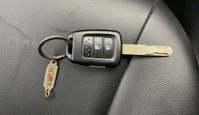 2018 Honda WR-V 1.2L I-VTEC VX MT, Petrol, Manual, 14,903 km, Key Close Up