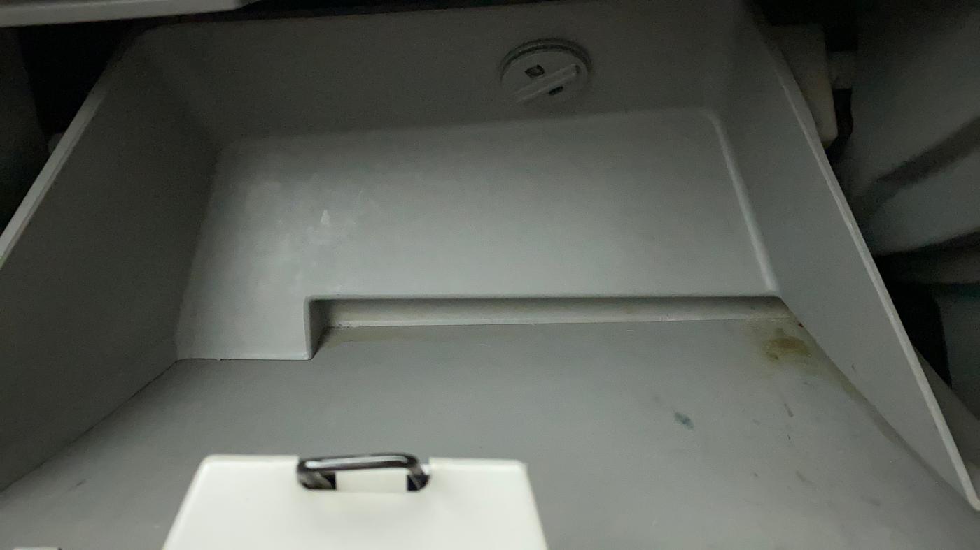 2018 Tata Tiago XZ PETROL, Petrol, Manual, 74,190 km, Cooled Glove Box