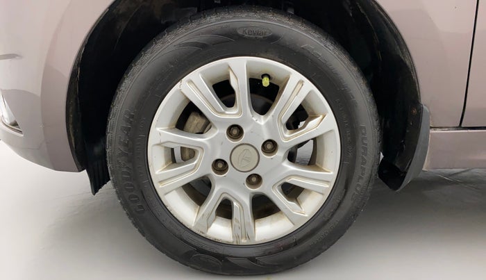 2018 Tata Tiago XZ PETROL, Petrol, Manual, 74,190 km, Left Front Wheel