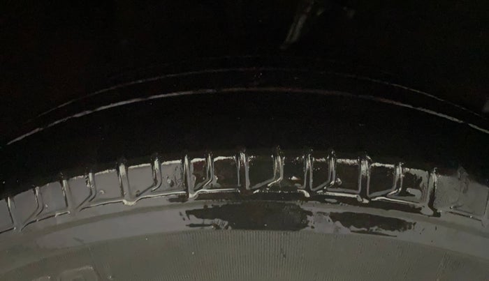 2012 Hyundai i10 ERA 1.1, Petrol, Manual, 41,877 km, Right Front Tyre Tread