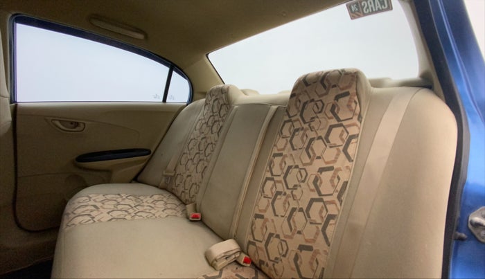 2014 Honda Amaze 1.2L I-VTEC EX, Petrol, Manual, 68,252 km, Right Side Rear Door Cabin