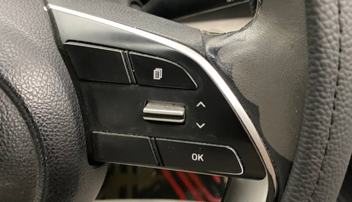 2023 Hyundai VENUE SX 1.2 PETROL, Petrol, Manual, 15,640 km, Adaptive Cruise Control