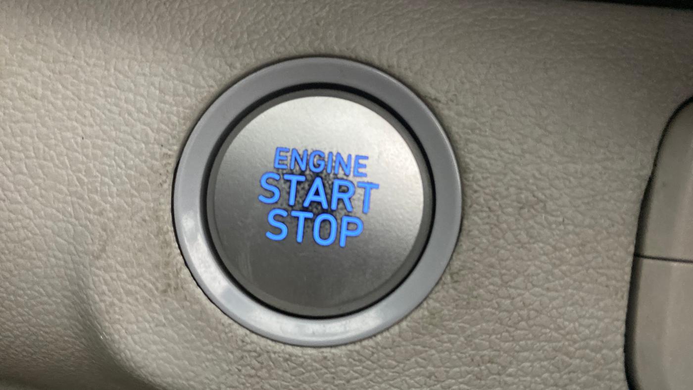 2023 Hyundai VENUE SX 1.2 PETROL, Petrol, Manual, 15,640 km, Keyless Start/ Stop Button