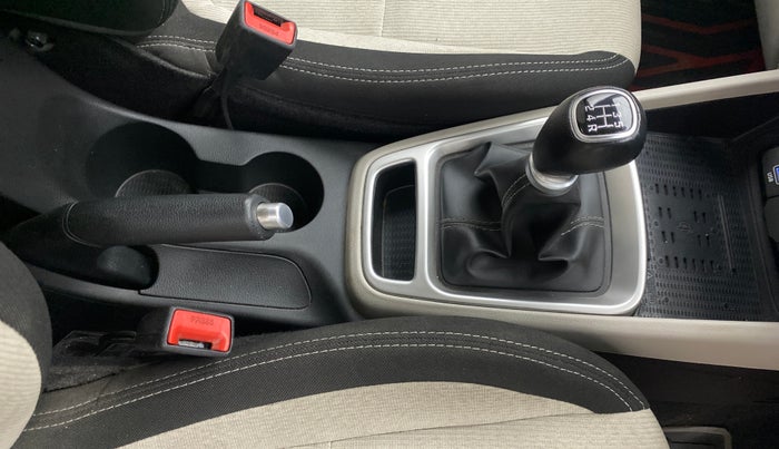 2023 Hyundai VENUE SX 1.2 PETROL, Petrol, Manual, 15,640 km, Gear Lever